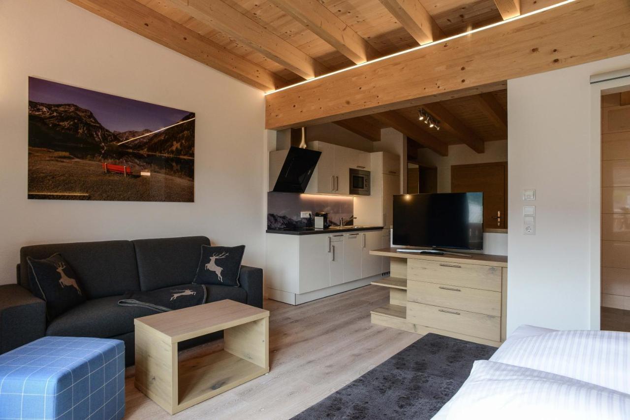 R Appartements Tannheim Extérieur photo